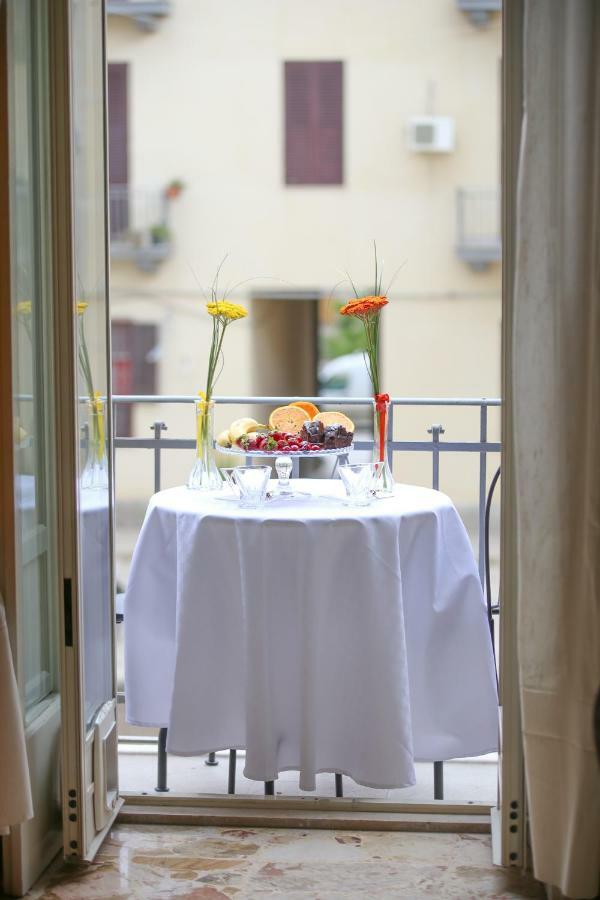 Soffio Del Libeccio B&B 시라쿠사 외부 사진
